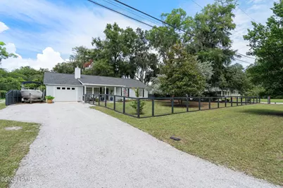 1611 Madrid Avenue, Port Royal, SC 29935 - Photo 12