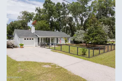 1611 Madrid Avenue, Port Royal, SC 29935 - Photo 8