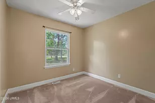 4309 Pinewood Cir, Beaufort, SC 29906 - Photo 14