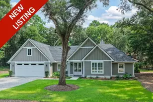 24 Alumni Rd, Beaufort, SC 29907 - Photo 1