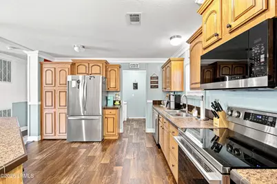 884 Seaside Road, Saint Helena Island, SC 29920 - Photo 16