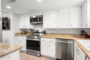 63 Shipyard Dr, Hilton Head, SC 29928 - Photo 12
