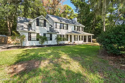 19 Chesterfield Drive, Beaufort, SC 29906 - Photo 2
