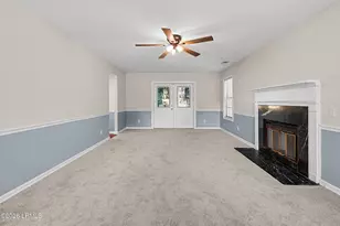 19 Chesterfield Dr, Beaufort, SC 29906 - Photo 10