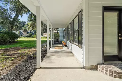 19 Chesterfield Drive, Beaufort, SC 29906 - Photo 6