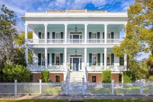 601 Bay St, Beaufort, SC 29902 - Photo 1
