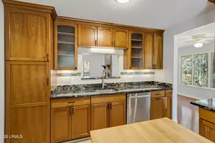 29 Egret Dr, Beaufort, SC 29907 - Photo 4