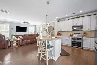 3635 Oyster Bluff Drive, Beaufort, SC 29907 - Photo 6