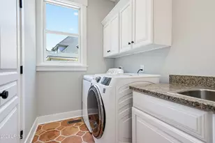 12 Charlesfort Pl, Hilton Head, SC 29926 - Photo 46