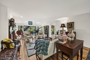 4 Middleton Pl, Hilton Head, SC 29928 - Photo 14