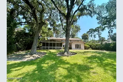6 Beach Lagoon Road, Hilton Head, SC 29928 - Photo 2