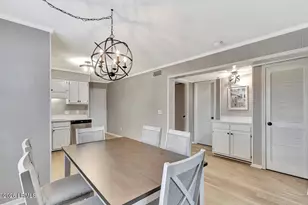 40 Folly Field Rd, Hilton Head, SC 29928 - Photo 6