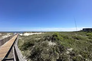 40 Folly Field Rd, Hilton Head, SC 29928 - Photo 2