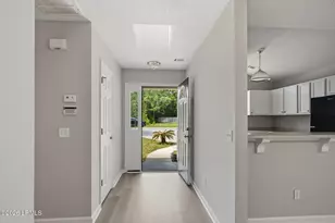8 Star Magnolia Dr, Beaufort, SC 29907 - Photo 4