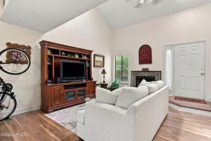 5 Gumtree Rd, Hilton Head Island, SC 29926 - Photo 10