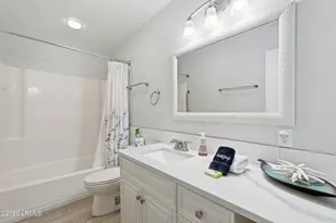 90 Gloucester Rd, Hilton Head Island, SC 29928 - Photo 24