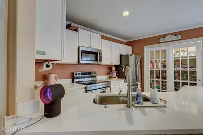 111 Sutherland Way #111, Hilton Head Island, SC 29926 - Photo 10