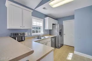96 Wintergreen Dr, Beaufort, SC 29906 - Photo 8