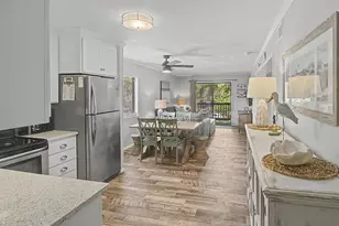 40 Folly Field Rd, Hilton Head Island, SC 29928 - Photo 4