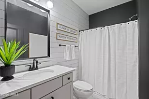 222 Mulberry Grove Ln, Bluffton, SC 29910 - Photo 8