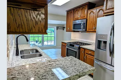 2233 Salem Road, Beaufort, SC 29902 - Photo 8