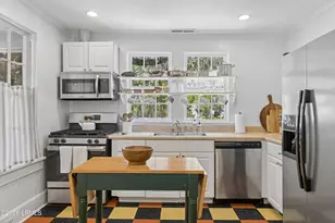 714 Charles St, Beaufort, SC 29902 - Photo 10
