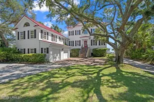 15 River Club Dr, Ladys Island, SC 29920 - Photo 1