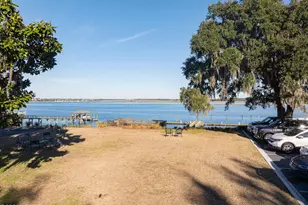 895 Ribaut Rd, Beaufort, SC 29902 - Photo 34