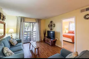 45 Folly Field Rd, Hilton Head, SC 29928 - Photo 2
