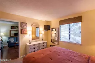 45 Folly Field Rd, Hilton Head, SC 29928 - Photo 18