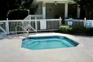 45 Folly Field Rd, Hilton Head, SC 29928 - Photo 4