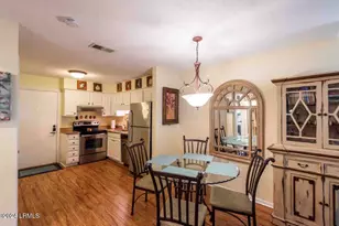 45 Folly Field Rd, Hilton Head, SC 29928 - Photo 20