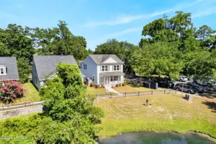 300 Coquinas Ct, Beaufort, SC 29906 - Photo 2