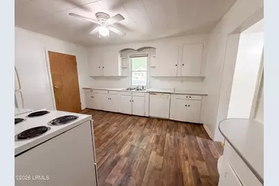 441 Byrnes Street, Allendale, SC 29810 - Photo 2