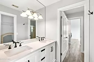 8 Windjammer Ln, Harbor Island, SC 29920 - Photo 38