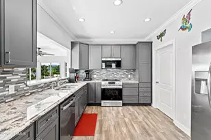 8 Windjammer Ln, Harbor Island, SC 29920 - Photo 12