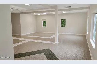 1264 Ribaut Road #302, Beaufort, SC 29902 - Photo 4