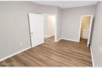 1264 Ribaut Road #302, Beaufort, SC 29902 - Photo 16
