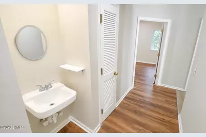 1264 Ribaut Road #302, Beaufort, SC 29902 - Photo 14