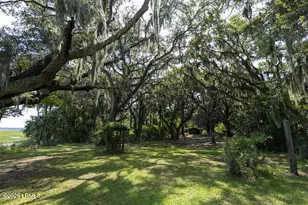 1899 Darby Dr, Beaufort, SC 29902 - Photo 10