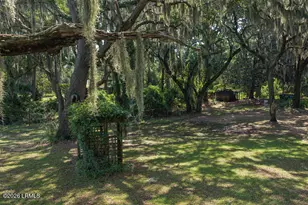 1899 Darby Dr, Beaufort, SC 29902 - Photo 10