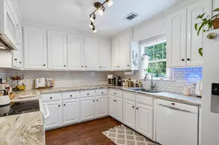 67 Le Moyne Dr, Beaufort, SC 29907 - Photo 10