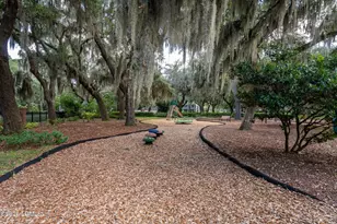 1307 Lafayette St, Beaufort, SC 29902 - Photo 50