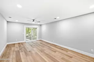 2304 Pine Ct S, Beaufort, SC 29902 - Photo 10