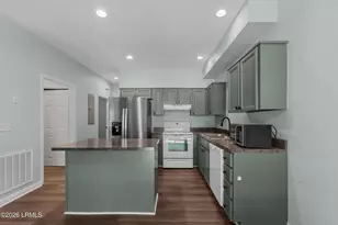 2618 Holmes Dr, Beaufort, SC 29902 - Photo 12