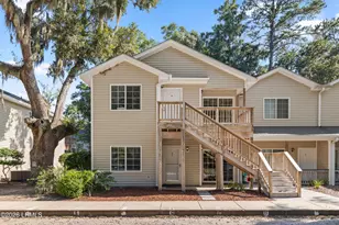 2618 Holmes Dr, Beaufort, SC 29902 - Photo 1