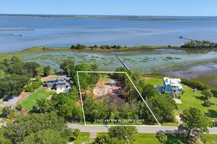29 Coosaw River Dr, Beaufort, SC 29907 - Photo 1