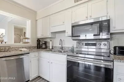 40 Folly Field Road #340, Hilton Head, SC 29928 - Photo 4