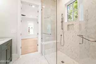 902 Harrington St, Beaufort, SC 29902 - Photo 12