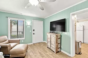 663 William Hilton Pkwy, Hilton Head Island, SC 29928 - Photo 4